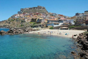 A 300 metri dal centro 1 Castelsardo